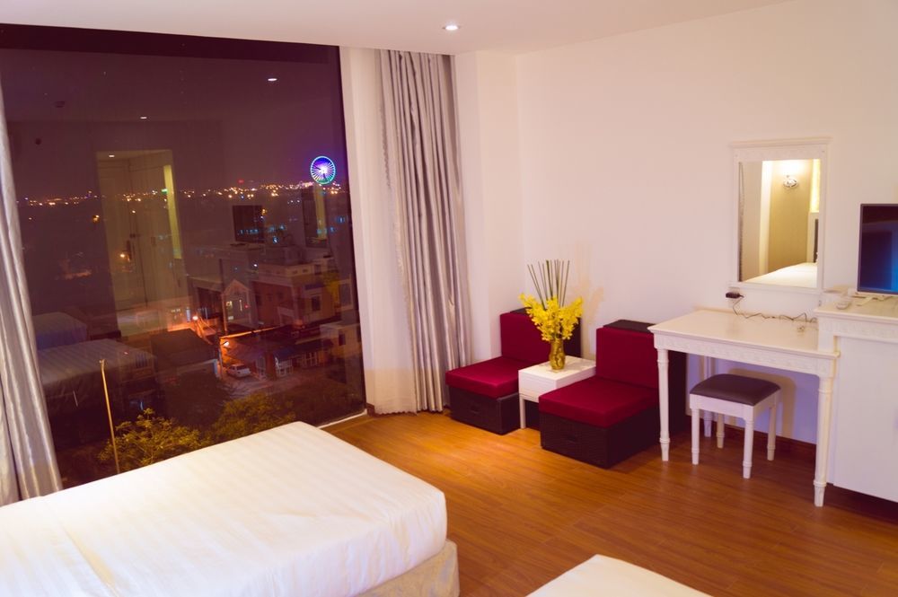 Regina Boutique Hotel Da Nang Bagian luar foto